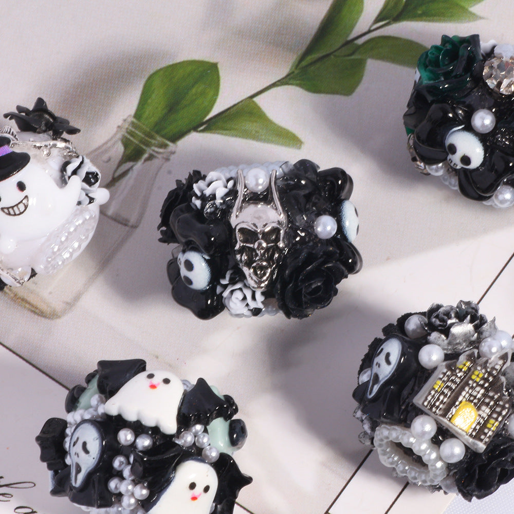 Wholesale 5PCS/Pack Halloween Skull Devil Cartoon Straight Hole Loose Beads DIY Mobile Phone Chain Key Chain Bag Chain Jewelry Accessories